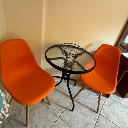 το μικρό διαμέρισμα Apartment *
