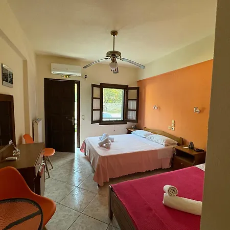 Apartment το μικρό διαμέρισμα *